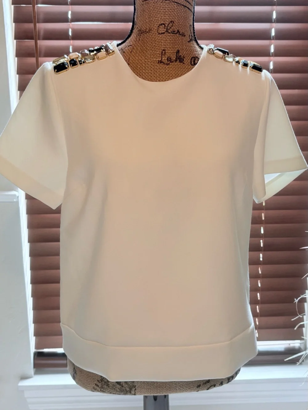 NWT Kate Spade Off-White Embellished Shoulder Top Size 8